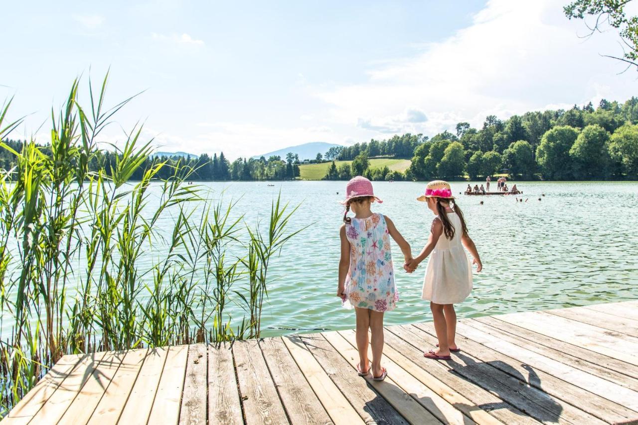 Ferienwohnungen Hecher Feldkirchen In Kaernten Luaran gambar